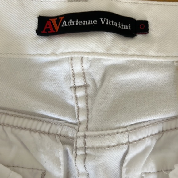 Adrienne Vittadini cropped jeans (part of 2 piece set) - Picture 3 of 3